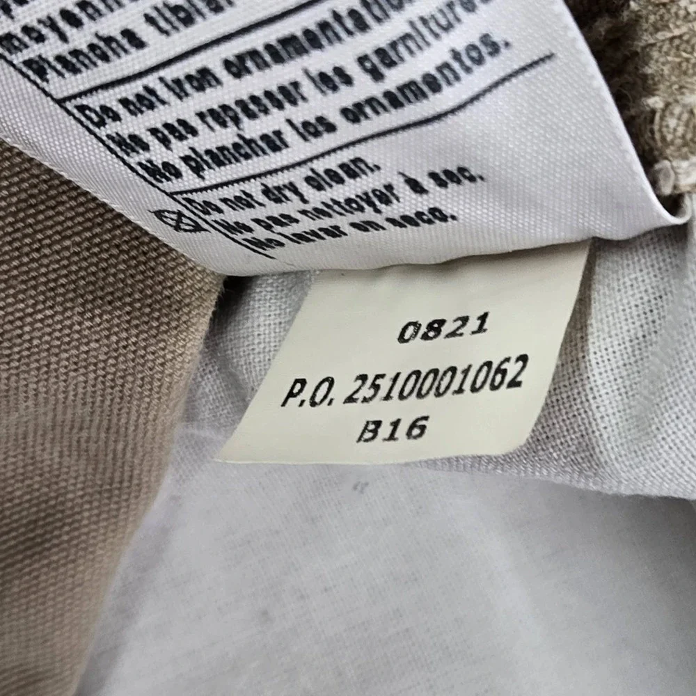 Carhartt ***stains item